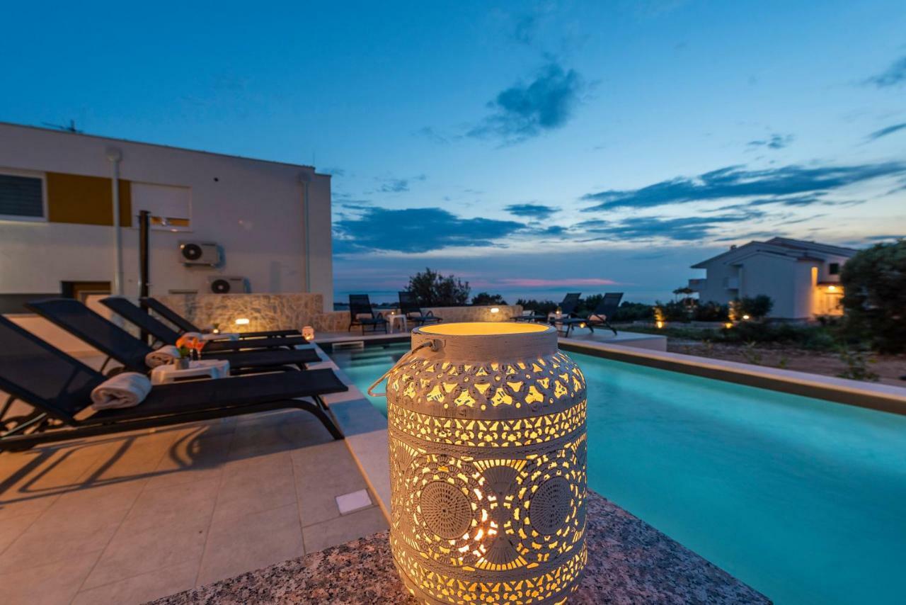 Adris 2 Luxury Modern Apartment With A Pool Novaglia Esterno foto
