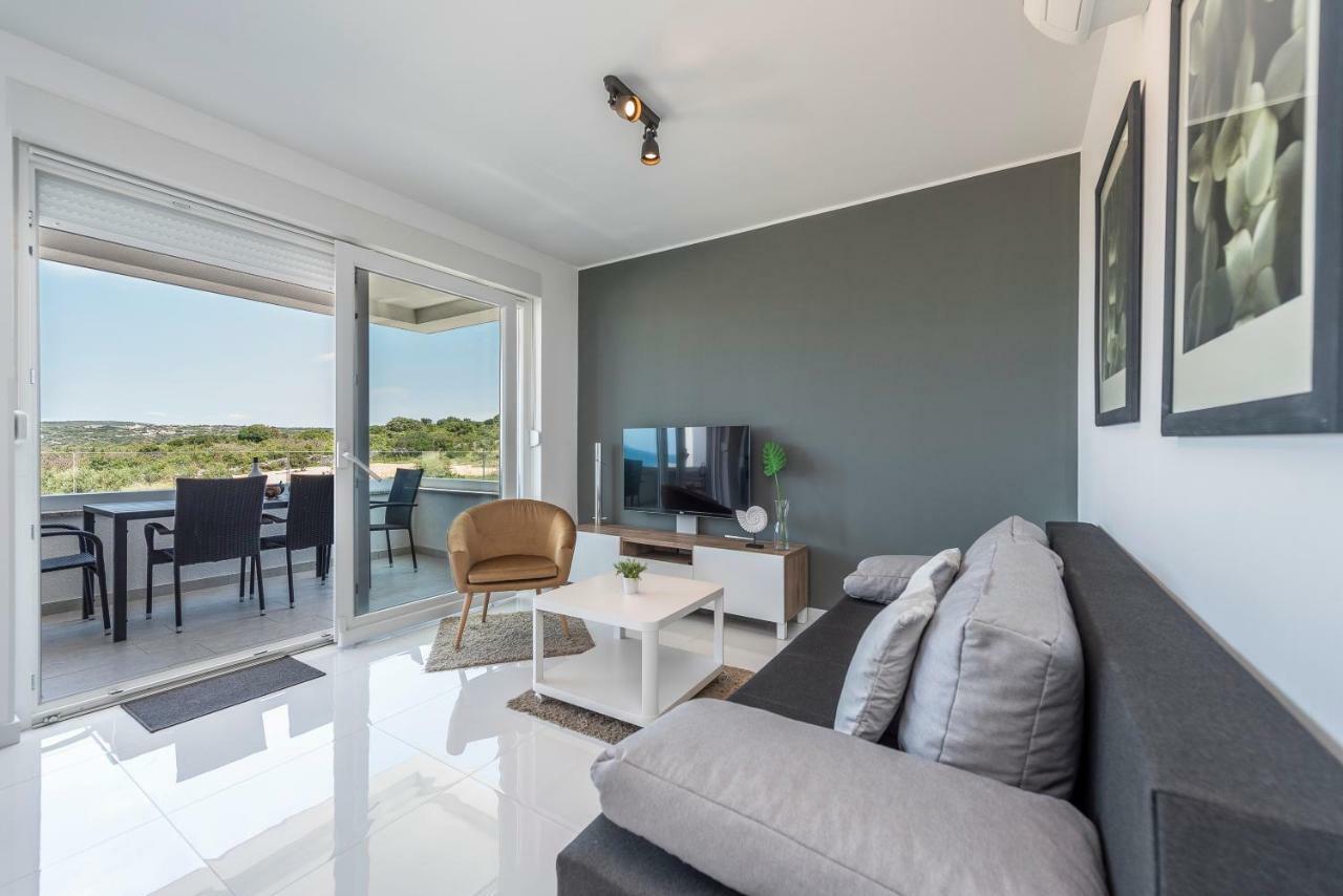 Adris 2 Luxury Modern Apartment With A Pool Novaglia Esterno foto